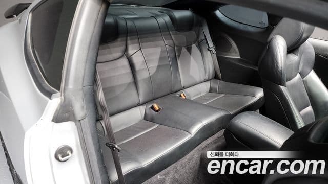 Hyundai Genesis купе 380 GT-RW, 2011 12