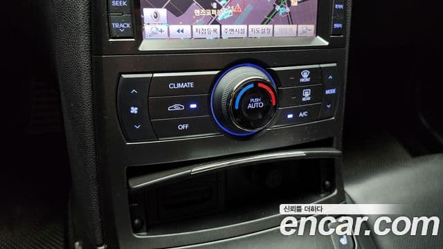 Hyundai Genesis купе 380 GT-RW, 2011 15