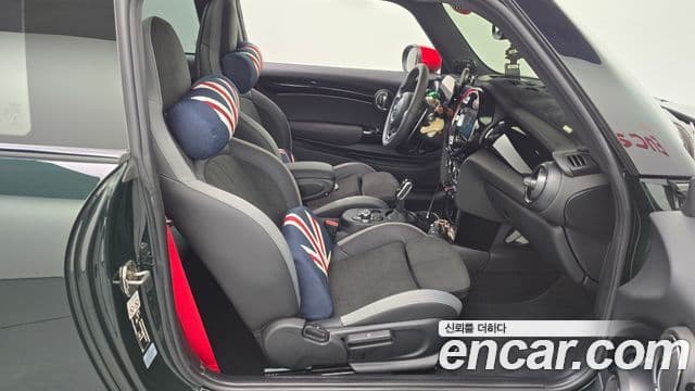 Mini Cooper S 3세대, 2024 11