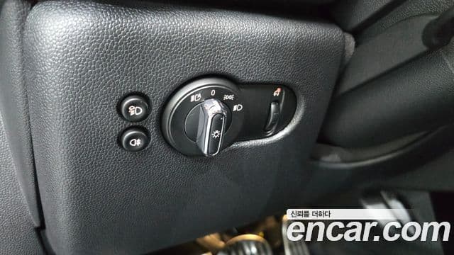 Mini Cooper S 3세대, 2024 18