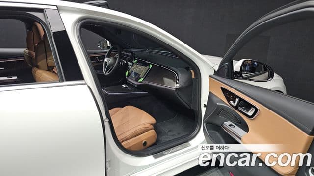 Mercedes-Benz E-класс W214 Avantgarde, 2025 11