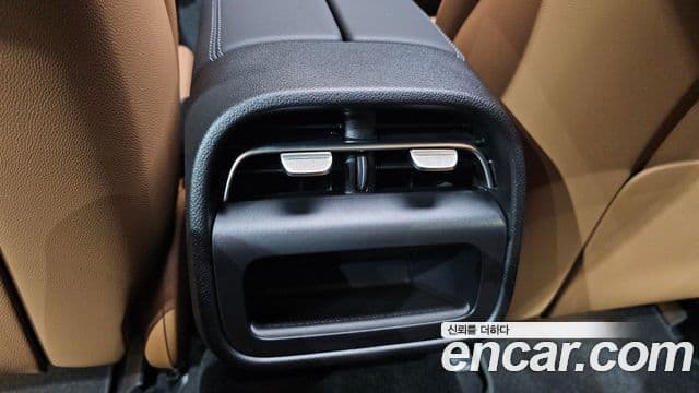 Mercedes-Benz E-класс W214 Avantgarde, 2025 18