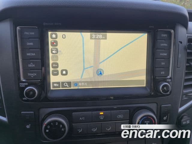 Hyundai 쏠라티 Luxury, 2017 9