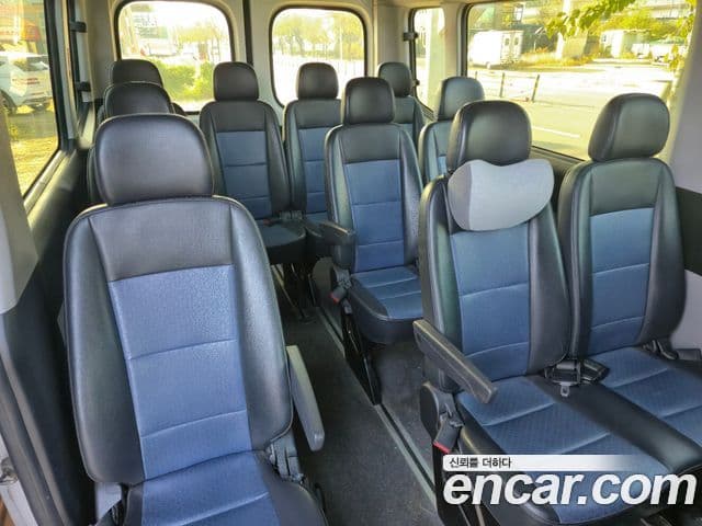 Hyundai 쏠라티 Luxury, 2017 16