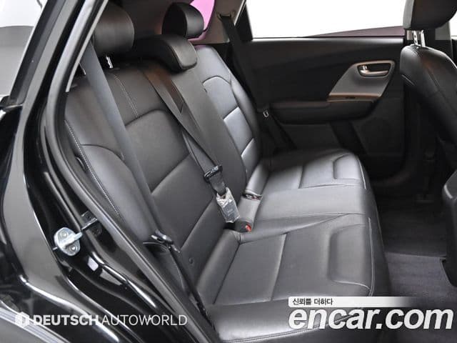 Kia Niro Luxury, 2017 12