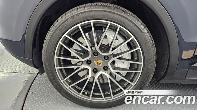 Porsche Cayenne (PO536) 3.0 купе, 2021 все фото