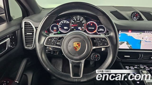 Porsche Cayenne (PO536) 3.0 купе, 2021 13