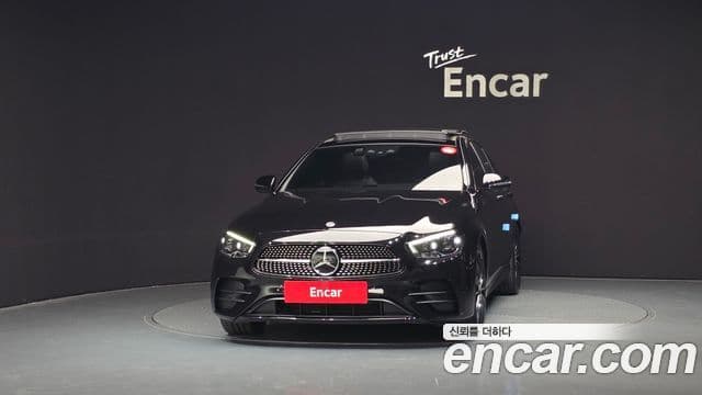 Mercedes-Benz E-класс W213 AMG Line, 2023 3