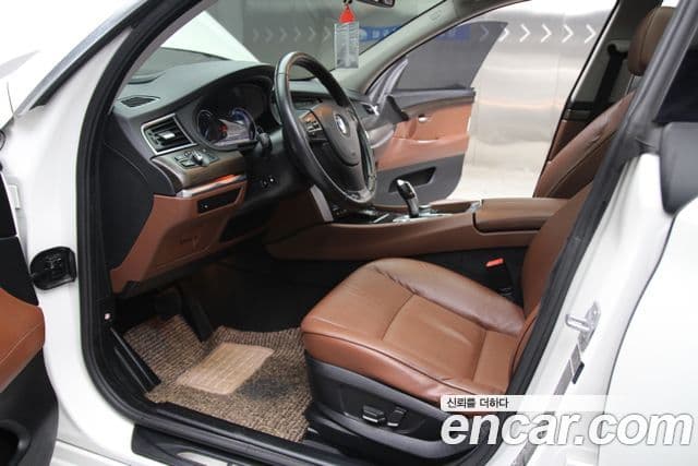 BMW 5시리즈 GT (F07) GT 30d xDrive, 2013 13