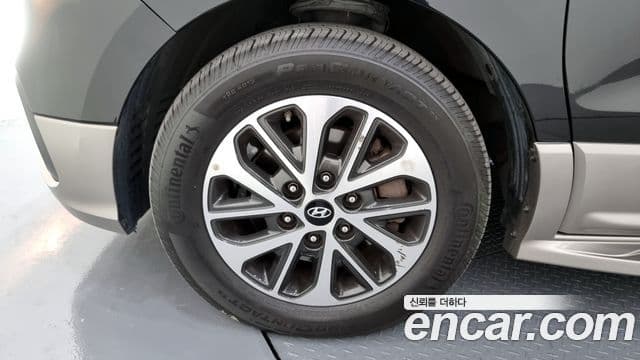 Hyundai The / новый New Grand Starex Exclusive, 2019 все фото