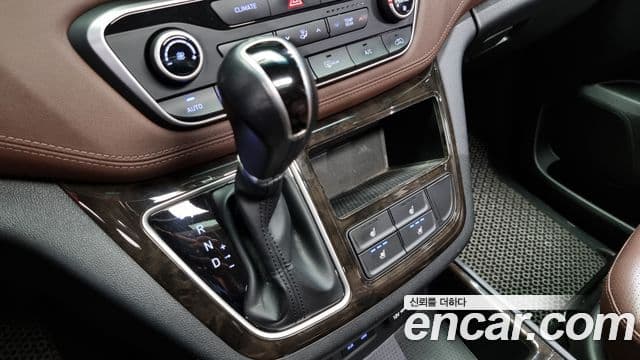 Hyundai The / новый New Grand Starex Exclusive, 2019 9