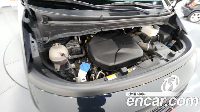 Hyundai Staria Modern, 2023 6