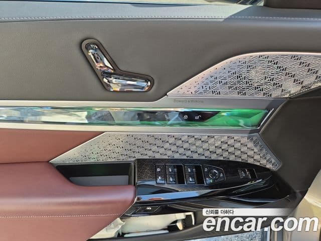 BMW i7 (G70) eDrive 50 M Sport, 2024 7