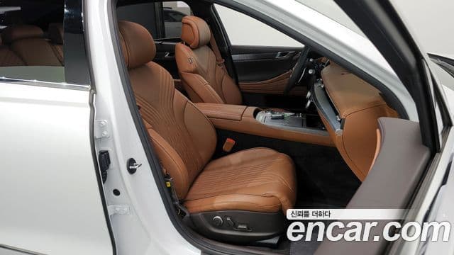 Genesis G80 (RG3) бензин 2.5 турбо AWD, 2022 10