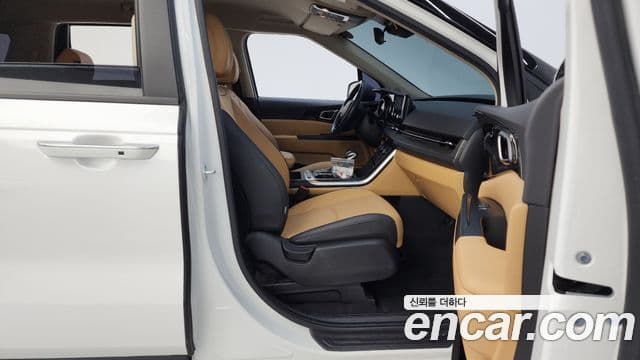 Kia Carnival 4세대 Prestige, 2022 11