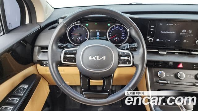 Kia Carnival 4세대 Prestige, 2022 13