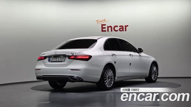 Mercedes-Benz E-класс W213 Exclusive, 2021 2