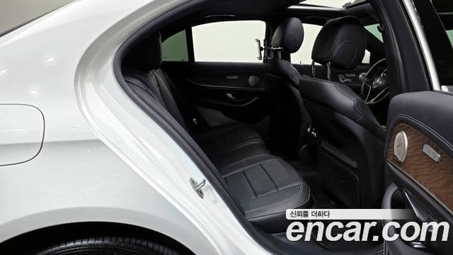 Mercedes-Benz E-класс W213 Exclusive, 2021 11