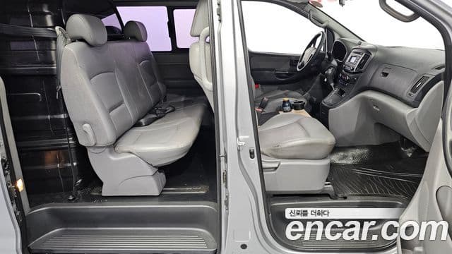 Hyundai Grand Starex Smart, 2016 10