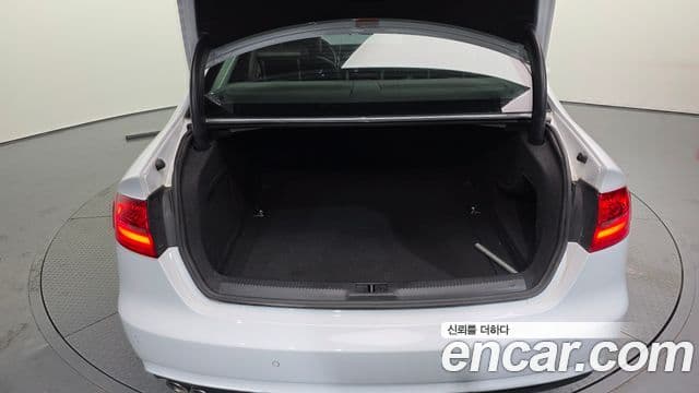 Audi New A4 B8, 2016 20