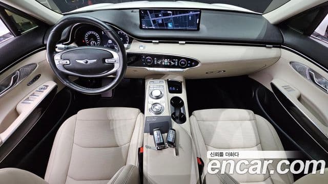 Genesis GV70, 2023 7