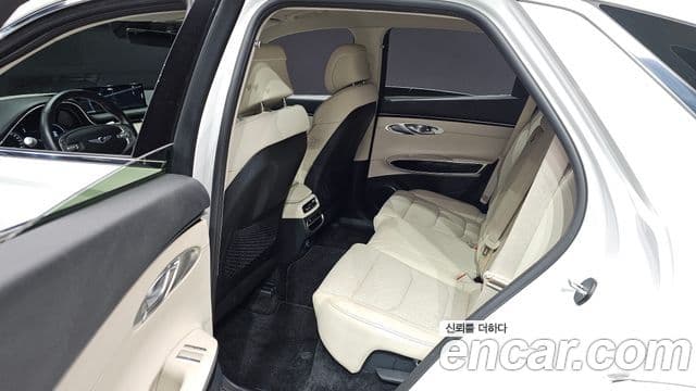 Genesis GV70, 2023 12