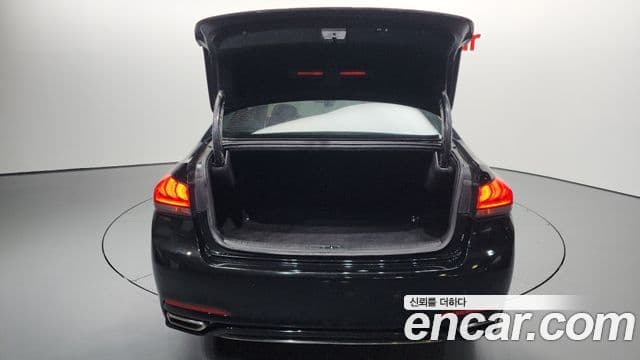 Genesis G80 Premium Luxury, 2017 20