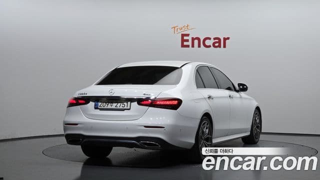 Mercedes-Benz E-класс W213 AMG Line, 2022 2