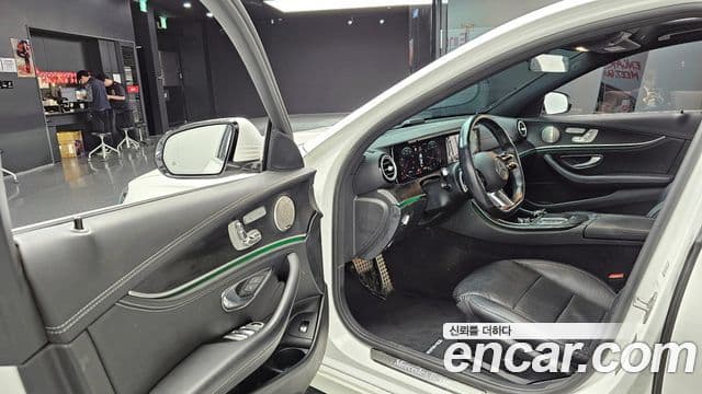 Mercedes-Benz E-класс W213 AMG Line, 2022 11