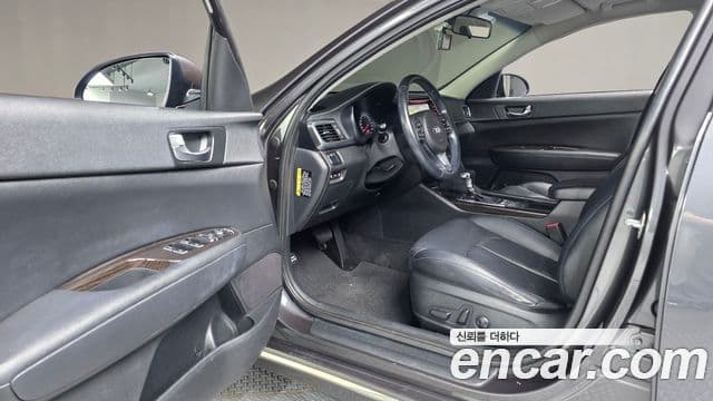 Kia K5 2세대 Prestige, 2016 11