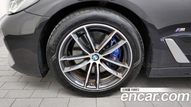 BMW 5시리즈 (G30) 520i M Sport, 2023 все фото