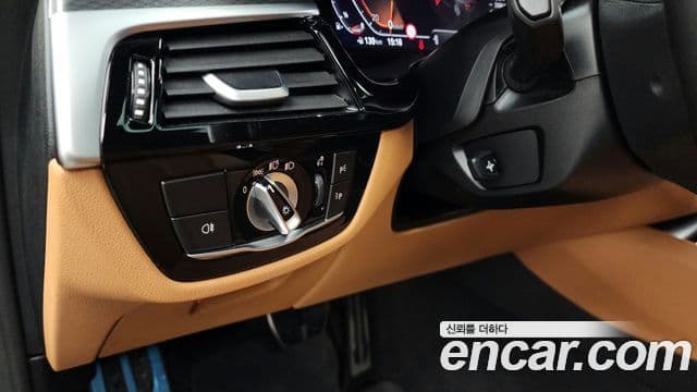 BMW 5시리즈 (G30) 520i M Sport, 2023 16