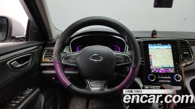 Renault Korea(Samsung) SM6 2.0 LPe RE (для людей с инвалидностью), 2019 13