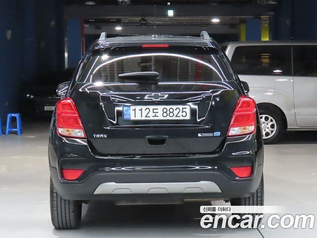 Chevrolet(GM대우) The / новый New Trax 1.6 дизель Perfect чёрный, 2018 3