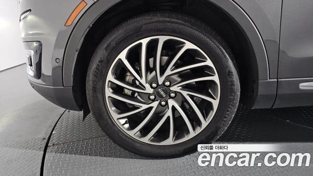 Lincoln Nautilus 1세대, 2020 все фото