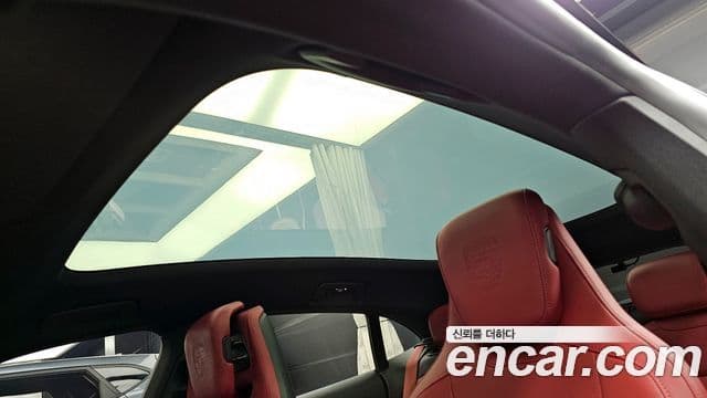 Porsche 타이칸 4S Cross Turismo, 2024 18