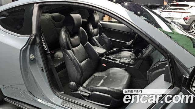 Hyundai Genesis купе 380 GT-P, 2010 10