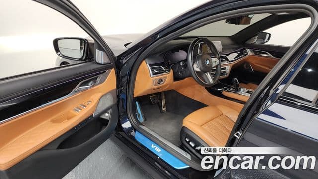 BMW 7시리즈 (G11) M760Li xDrive, 2022 10