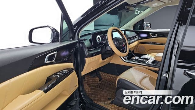 Kia Carnival 4세대 Signature, 2023 11