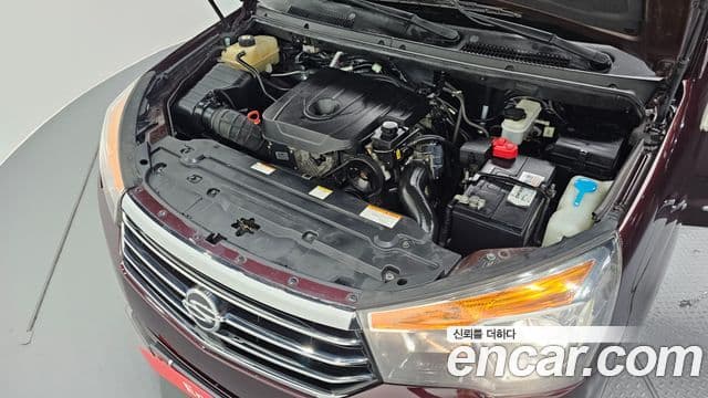 KG모빌리티(SsangYong) Korando 투리스모 4WD outdoor Edition 9인승, 2016 6