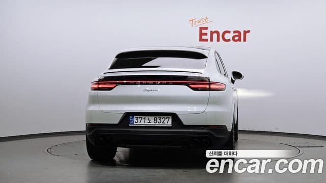 Porsche Cayenne (PO536) 3.0 купе Platinum Edition, 2023 4