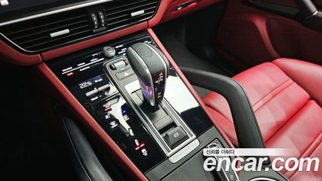 Porsche Cayenne (PO536) 3.0 купе Platinum Edition, 2023 9