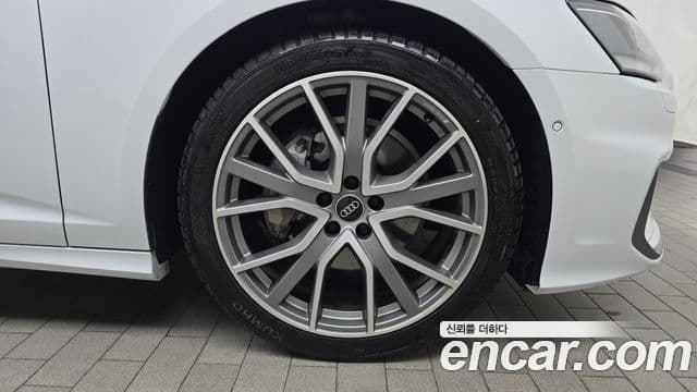 Audi A6 (C8) Premium, 2023 все фото