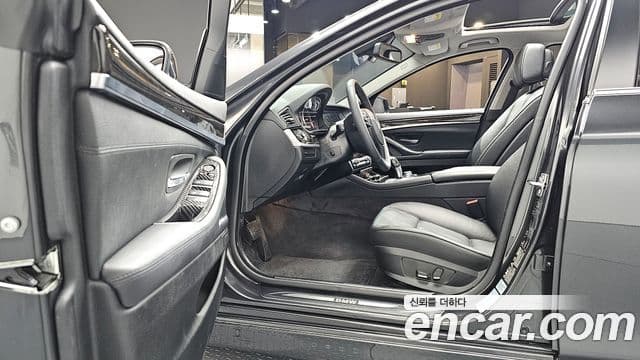 BMW 5시리즈 (F10), 2012 10