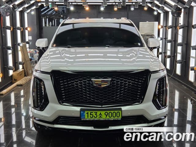 Cadillac Escalade 5세대 ESV Sport Platinum