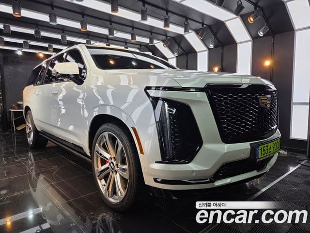 Cadillac Escalade 5세대 ESV Sport Platinum, 2025 6
