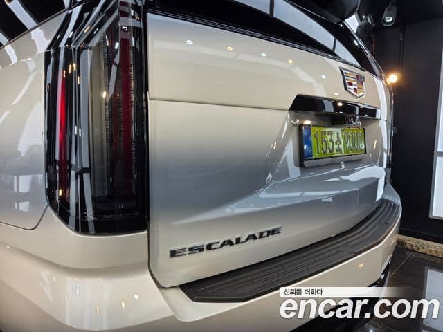 Cadillac Escalade 5세대 ESV Sport Platinum, 2025 8