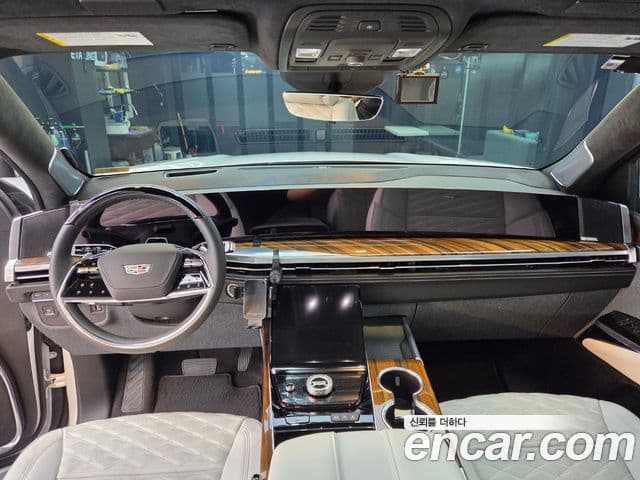 Cadillac Escalade 5세대 ESV Sport Platinum, 2025 13