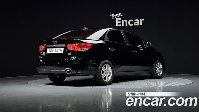 Kia Forte 빌트인캠2 — базовая версия - Built-in Cam 2, 2011 2