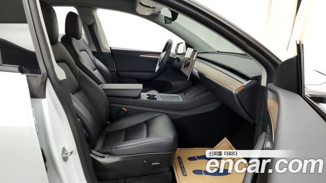 Tesla модель Y Long Range AWD, 2022 11